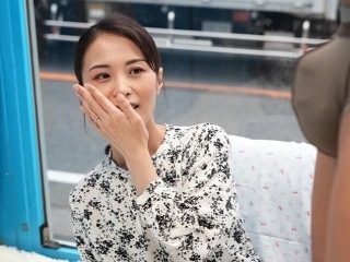 〖妖艶ﾅﾝﾊﾟ〗貧乳好きが歓喜するガリペタボディ　半熟妻がセンズリ鑑賞でHになっちゃいます